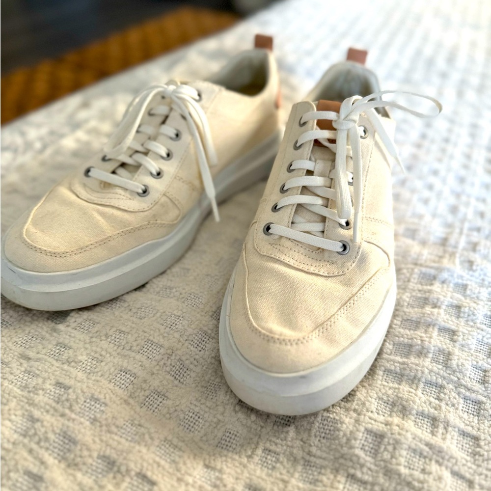 Cream Cole Haan Mens Boat shoes 10.5
